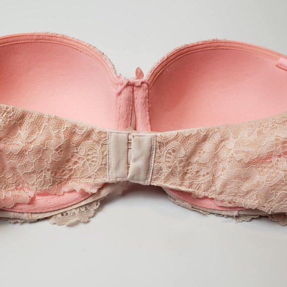 Victoria's Secret Peach and Cream Lace Crystal Bra - Picture 3 of 4